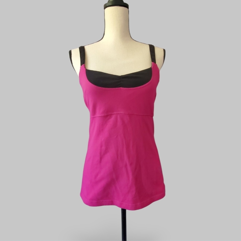 Lululemon Pink & Black Built‑In‑Bra Fitted Tank Top Size 8
